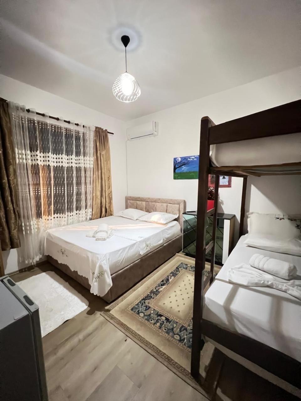 David Guesthouse Shkodra Kültér fotó