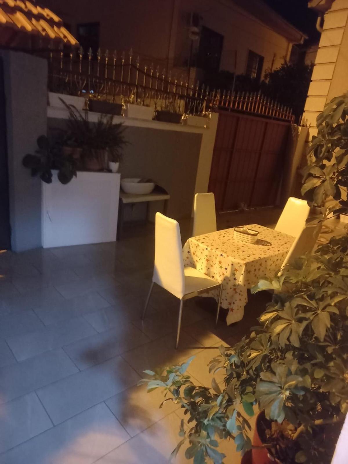 David Guesthouse Shkodra Kültér fotó